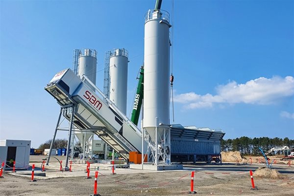 Container-Mobile Batching Plants From Utranazz - Case Studies 